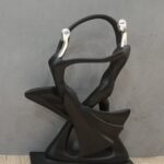 ΔΙΑΚΟΣΜΗΤΙΚΗ ΦΙΓΟΥΡΑ ΧΟΡΟΓΡΑΦΙΑ ΜΑΥΡΟ ΑΣΗΜΙ 22x6.5x28cm κωδ.0770-413413GH