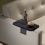 Βοηθητικό τραπεζάκι Linea I pakoworld σε μαύρη όψη μαρμάρου  με μαύρα μεταλλικά πόδια 20x35x10εκ